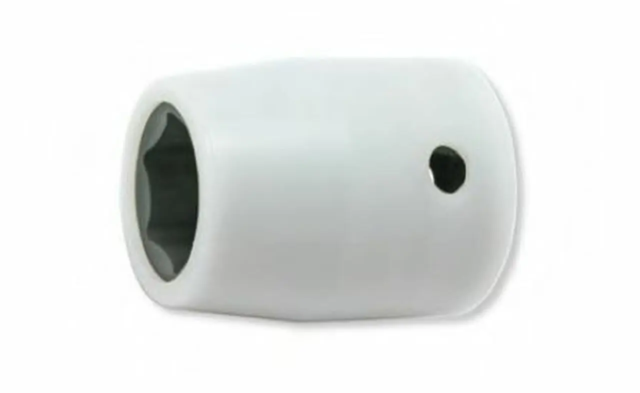 1/2 Sq. Dr. Socket with Plastic Protector 16mm 6 point Length 39.3mm Turnable POM cover